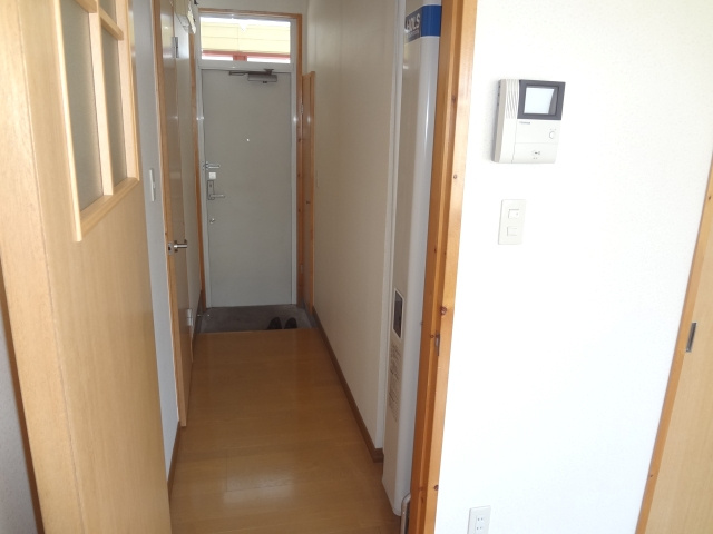 アルバータ２１５【玄関】