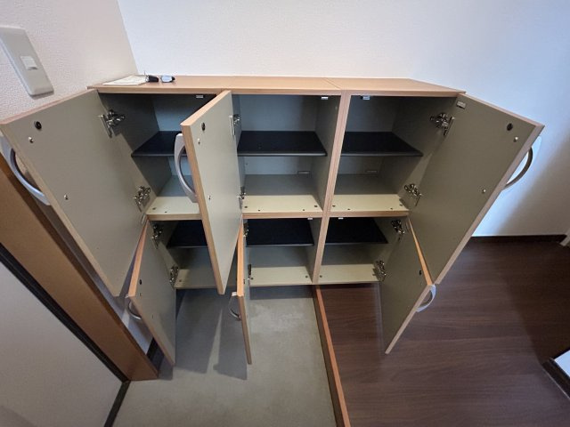 ＳＯＬＥ（ゾーレ）【収納】