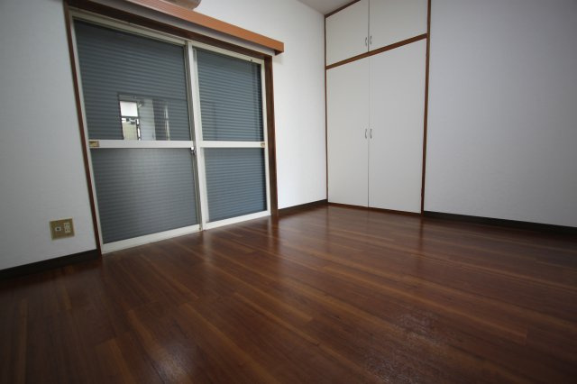 Jハイツ【居間・リビング】