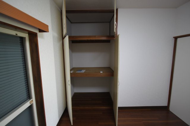 Jハイツ【収納】