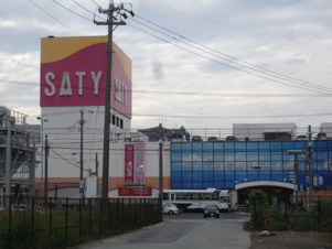 サンコーポＨＩＲＯＳＡＷＡ【周辺】津サティまで800ｍ