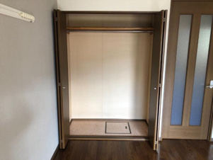 サンコーポＨＩＲＯＳＡＷＡ【収納】クローゼット