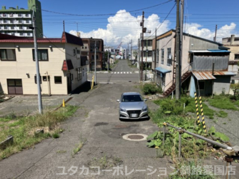 南大通5丁目22-8売地【前面道路含む現地写真】