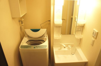 クレイノ陶元町【内装】女性に嬉しい独立洗面台♪脱衣スペースもあります！