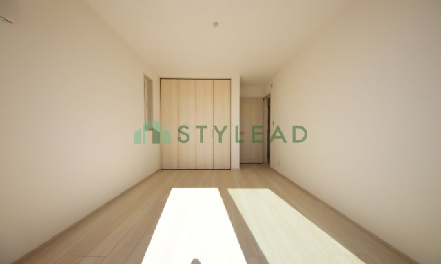 横浜市中区山元町３丁目の新築一戸建【洋室】