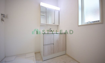 横浜市中区山元町３丁目の新築一戸建【独立洗面台】