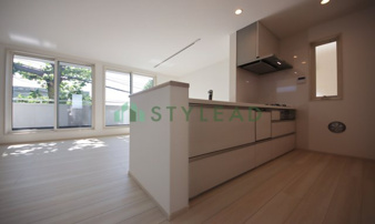 横浜市中区山元町３丁目の新築一戸建【キッチン】