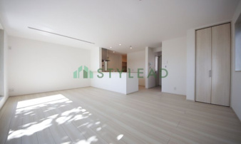 横浜市中区山元町３丁目の新築一戸建【居間・リビング】