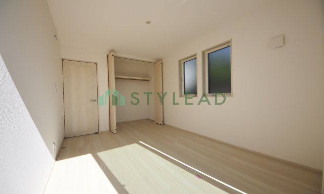 横浜市中区山元町３丁目の新築一戸建【洋室】