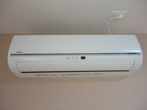 ハイツ彩【設備】エアコン