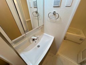 Ｊｕｐｉｔｅｒ【洗面所】洗髪洗面化粧台