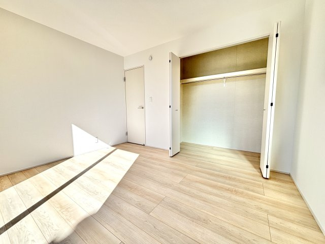 日立市東金沢町4丁目130 新築【洋室】