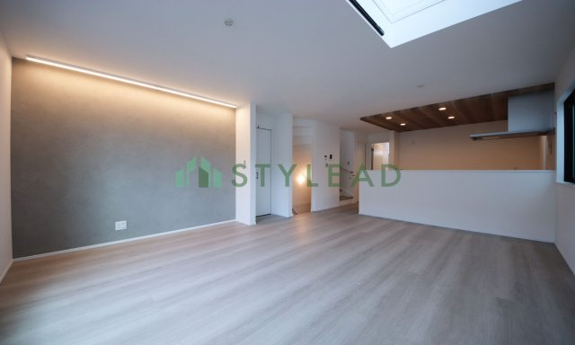 横浜市保土ケ谷区仏向西の新築一戸建【居間・リビング】