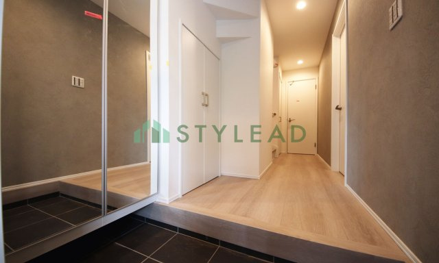 横浜市保土ケ谷区仏向西の新築一戸建【玄関】