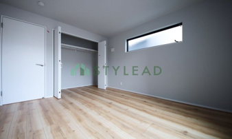 横浜市保土ケ谷区峰岡町２丁目の新築一戸建【洋室】