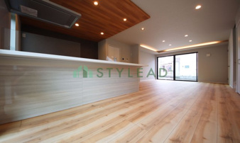 横浜市保土ケ谷区峰岡町２丁目の新築一戸建【居間・リビング】