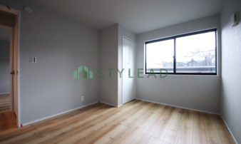 横浜市保土ケ谷区峰岡町２丁目の新築一戸建【洋室】