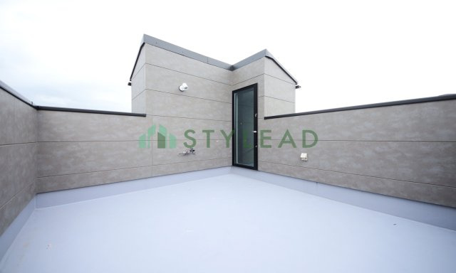 横浜市保土ケ谷区峰岡町２丁目の新築一戸建【バルコニー】