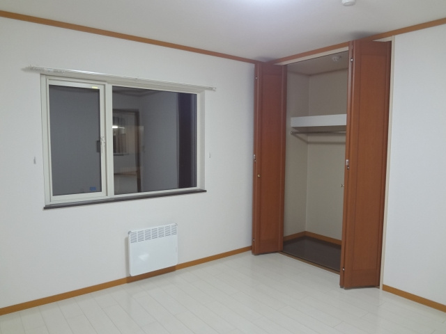 コルサＮ【寝室】