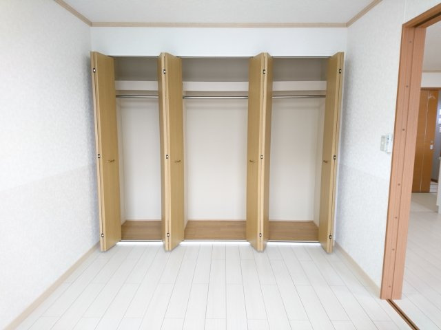 ヴィスタサⅡ【収納】