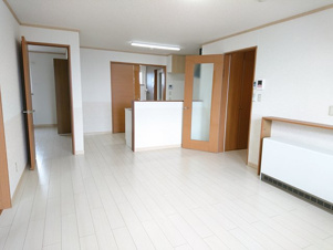 ヴィスタサⅡ【居間・リビング】