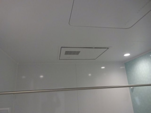 スリースターヒルズ紫竹西南町【浴室】