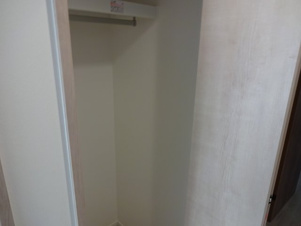 スリースターヒルズ紫竹西南町【収納】