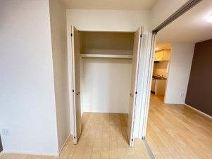 シャトー開成【収納】クローゼット