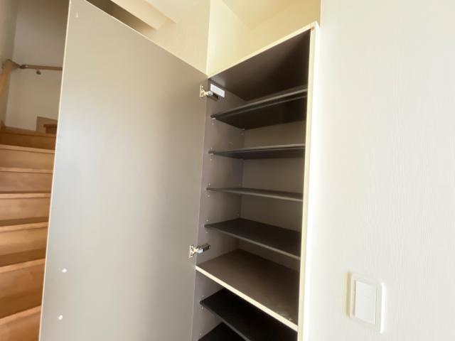 シャトー開成【収納】下駄箱