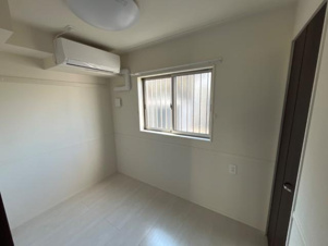 ディベロップ富田【その他】洋室