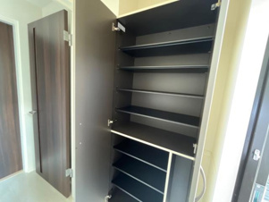 ディベロップ富田【収納】玄関収納