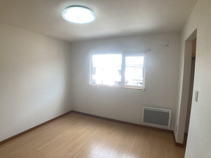 ヴィラ・コンフォート【寝室】