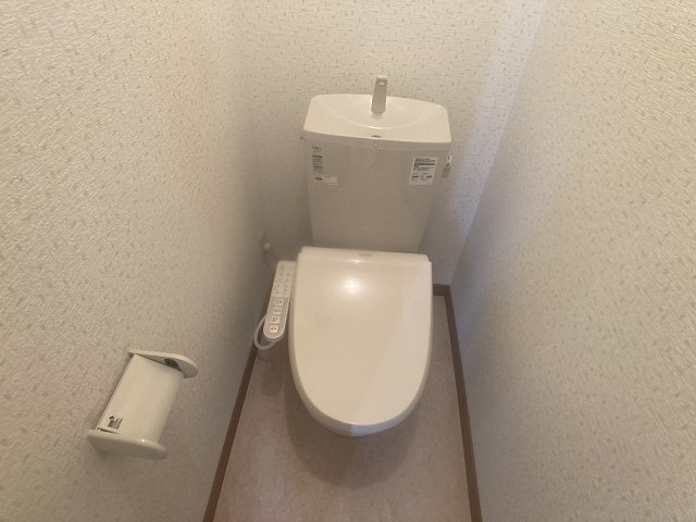 ヴィラ・コンフォート【トイレ】