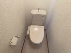 ヴィラ・コンフォート【トイレ】