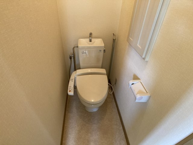 ＡＵＲＡ（アウラ）【トイレ】