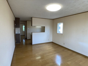 ＡＵＲＡ（アウラ）【居間・リビング】