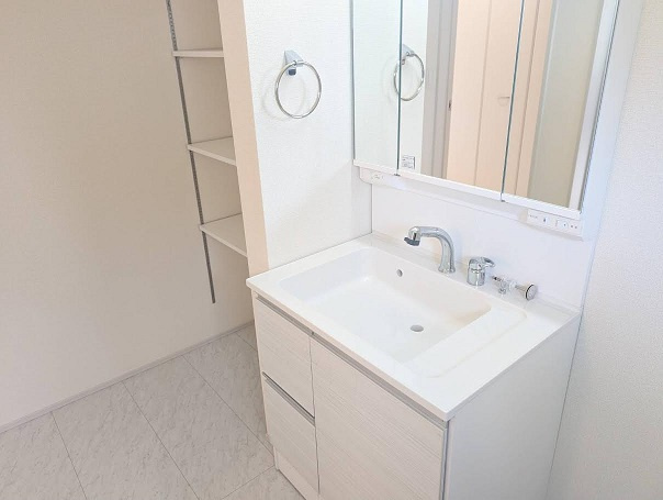 ひたちなか市稲田新築10期 6号棟【独立洗面台】