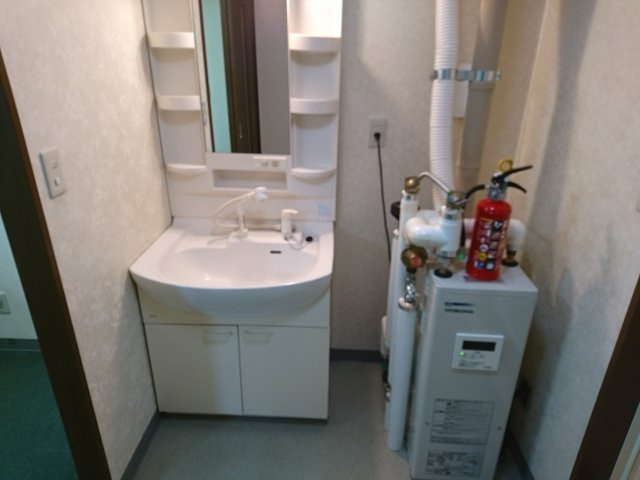 ビストロ【洗面所】