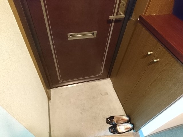 ビストロ【玄関】