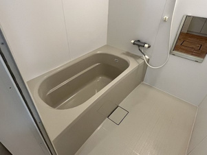 ＴＯＷＮ西１３南１５セオリーＡ・Ｂ【浴室】