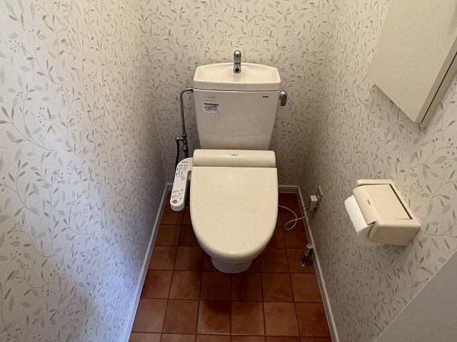 ＴＯＷＮ西１３南１５セオリーＡ・Ｂ【トイレ】