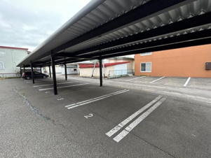 アベニール６２９【駐車場】