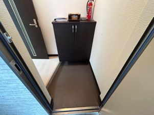 アベニール６２９【玄関】