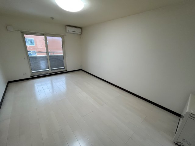 アベニール６２９【居間・リビング】