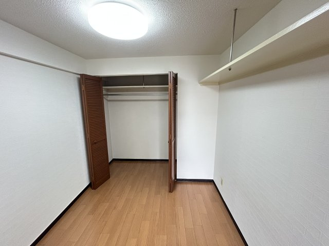 リベラル【寝室】