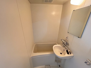 リベラル【浴室】