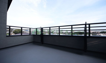 横浜市鶴見区北寺尾１丁目の新築一戸建【バルコニー】