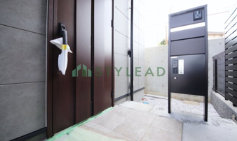 横浜市鶴見区北寺尾１丁目の新築一戸建【玄関】