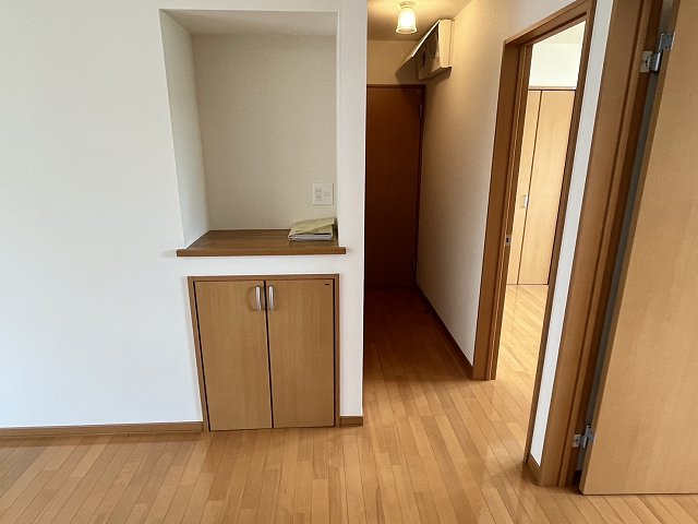 ユトリロ鳳乃舞Ｂ棟【居間・リビング】