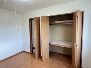 ユトリロ鳳乃舞Ｂ棟【収納】